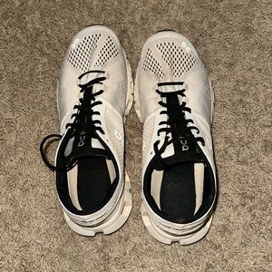 On Clouds “Cloud X” white and black womens size 8